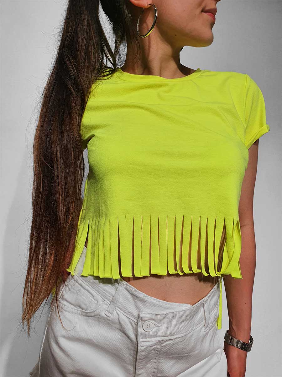 T-shirt crop con frange